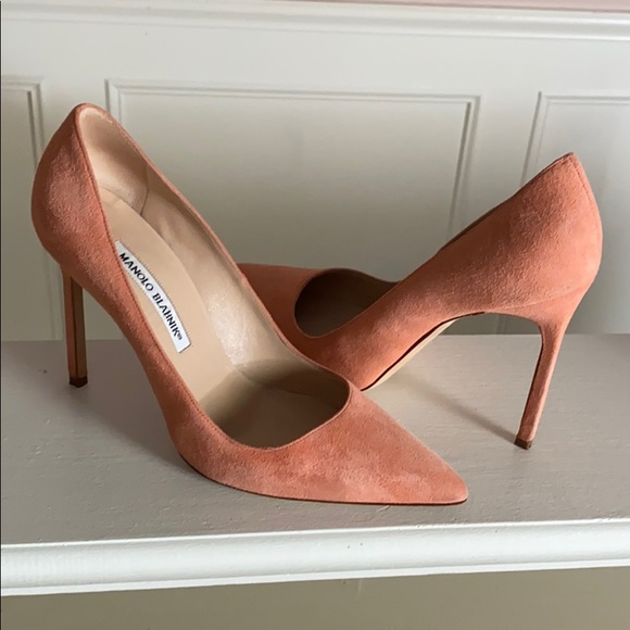 Manolo Blahnik Shoes - Manolo Blahnik BB Suede Pumps